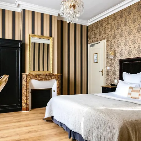 Du Mail Hotel