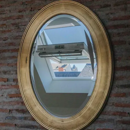 Du Mail Hotel