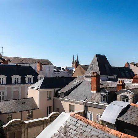 מלון Du Mail אנז'ה