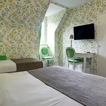 מלון Du Mail אנז'ה